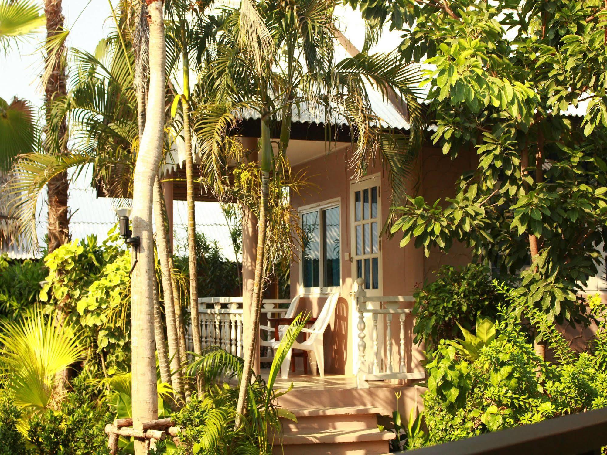 Bangrak Beach Club 波普托 外观 照片