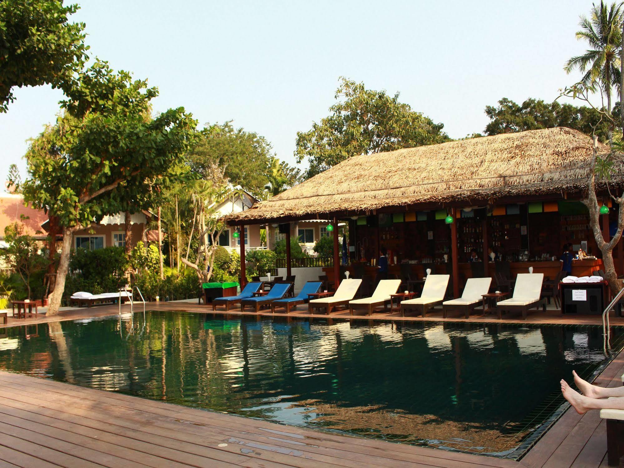 Bangrak Beach Club 波普托 外观 照片