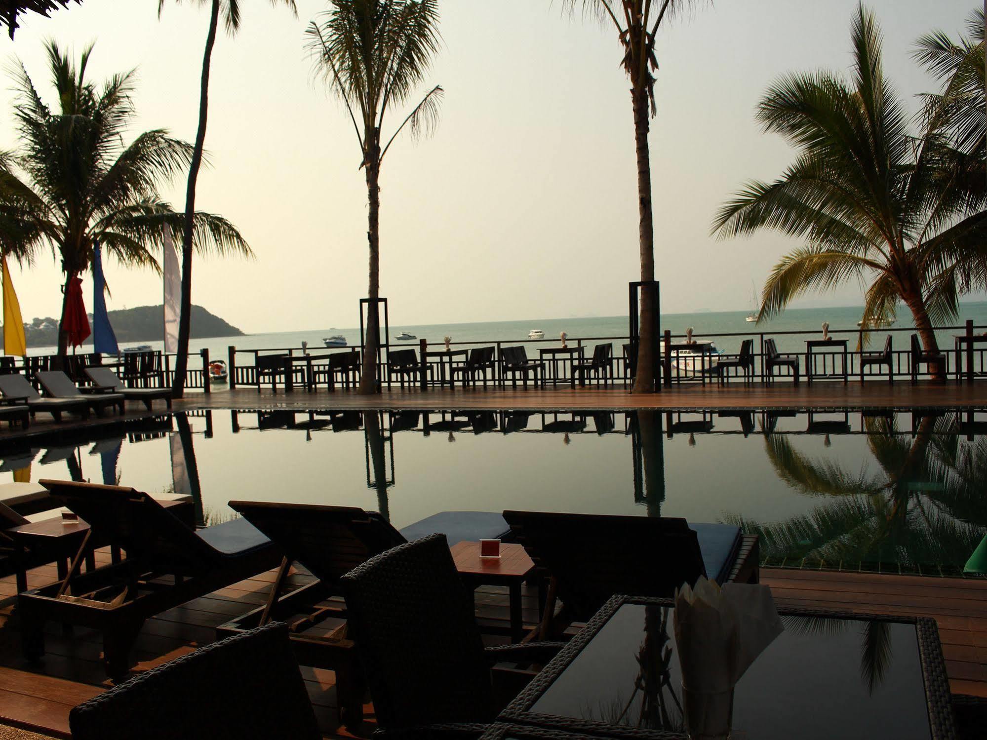 Bangrak Beach Club 波普托 外观 照片