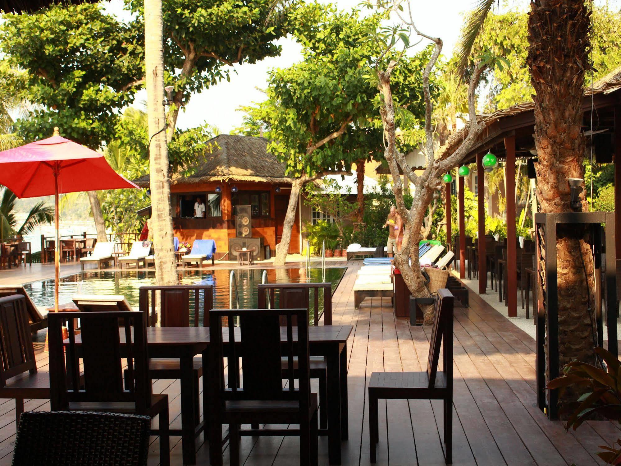 Bangrak Beach Club 波普托 外观 照片